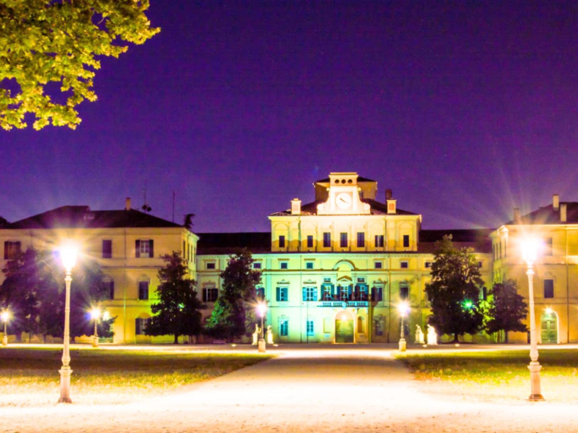 Peppe Home Fontana Del Trianon Parma Exteriér fotografie